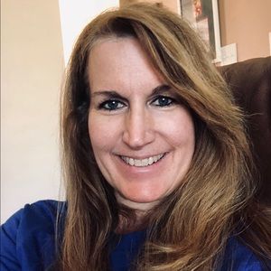 Meet your Posher, Constance